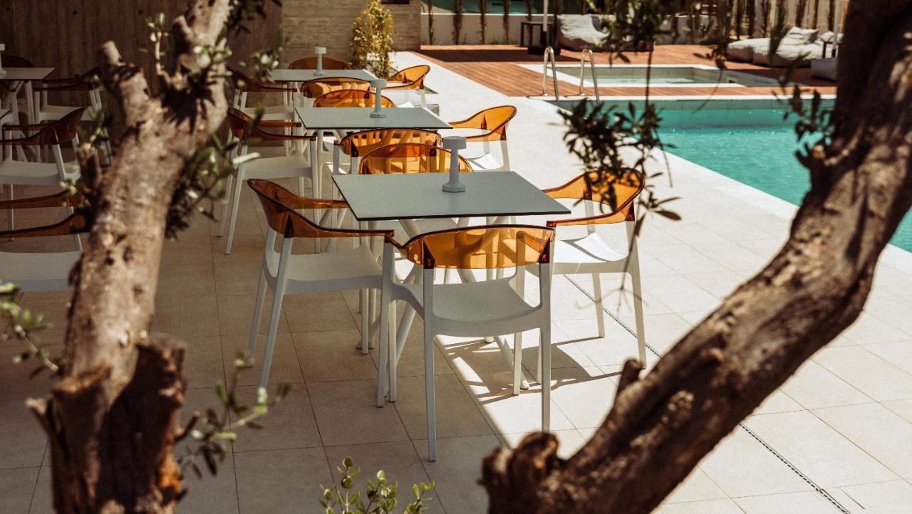 Regency Boutique Hotel Holiday Suites Пафос Екстер'єр фото